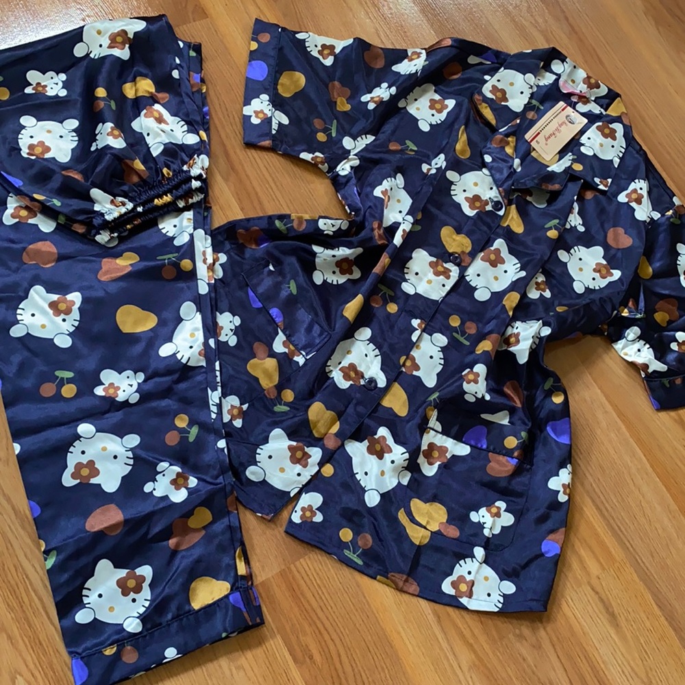 Night suit/Pajamas